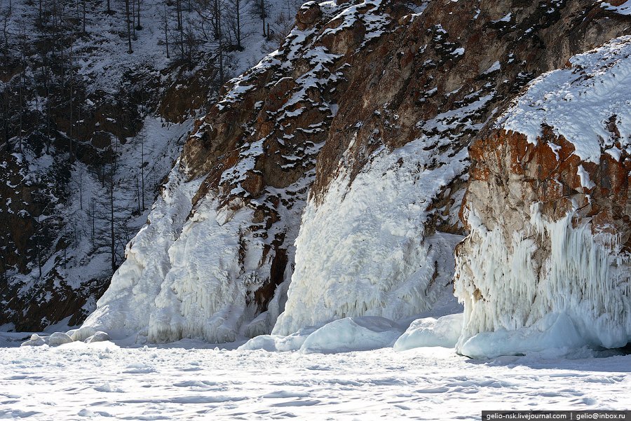Ледяная природа Байкала